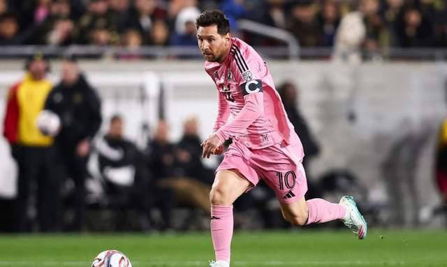 一日西甲最新动态盘点：巴尔韦德独挑大梁击溃瓜帅，梅西C罗领跑射手榜